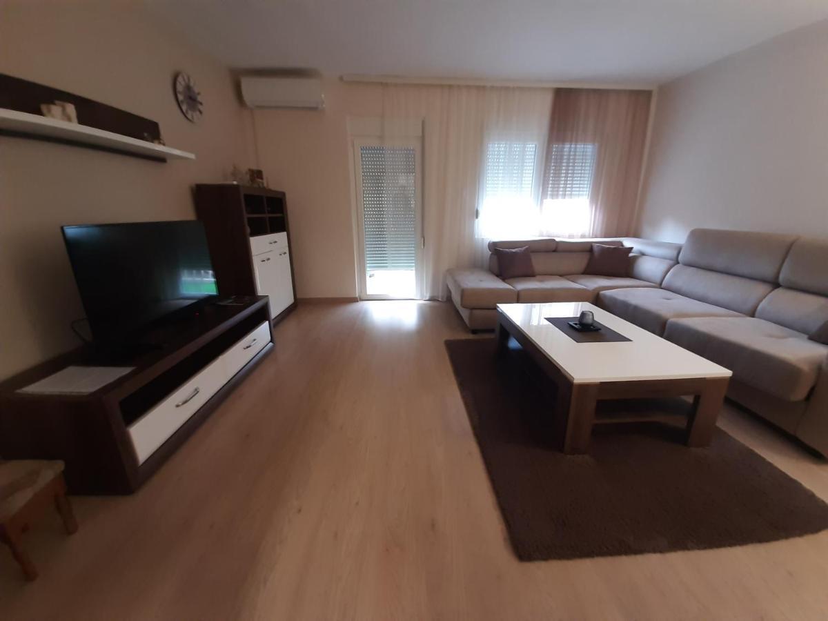 Apartment 081 Подгориця Екстер'єр фото
